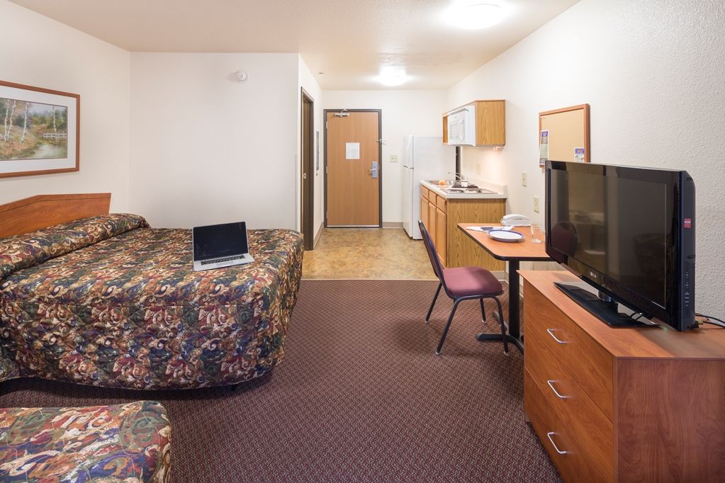 Woodspring Suites Holland - Grand Rapids Δωμάτιο φωτογραφία