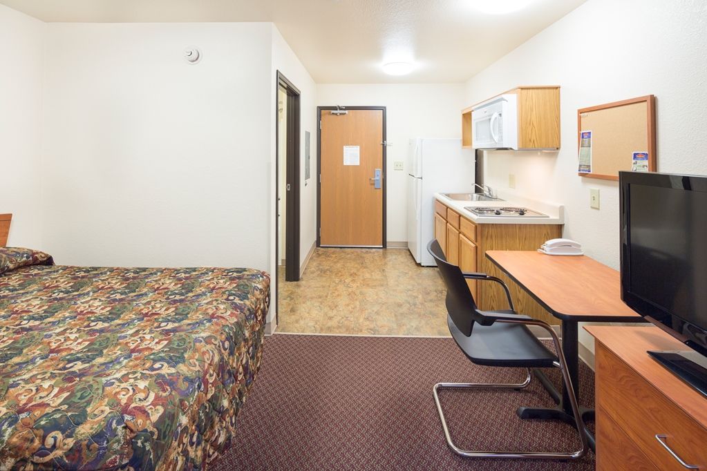 Woodspring Suites Holland - Grand Rapids Δωμάτιο φωτογραφία