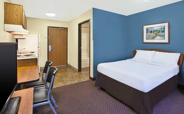 Woodspring Suites Holland - Grand Rapids Εξωτερικό φωτογραφία