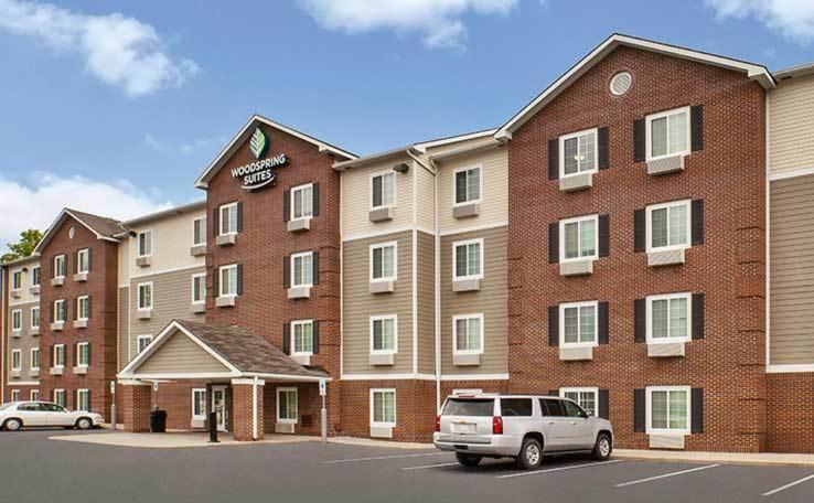 Woodspring Suites Holland - Grand Rapids Εξωτερικό φωτογραφία