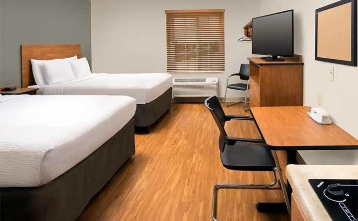 Woodspring Suites Holland - Grand Rapids Εξωτερικό φωτογραφία